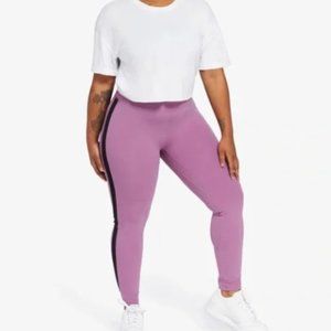 Stori Onset  Cropped T-Shirt NWT